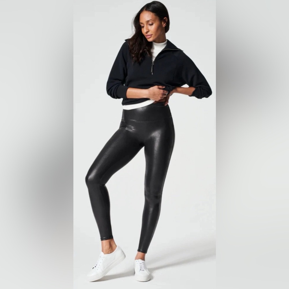 Spanx Black Faux Leather Leggings Size Small
 S/P Petite BLACK EUC